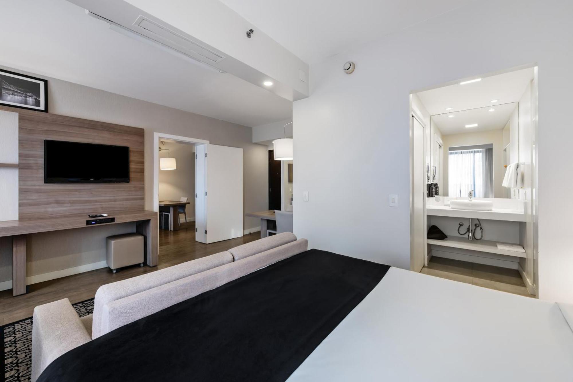 Staybridge By Ihg Hotel São Paulo