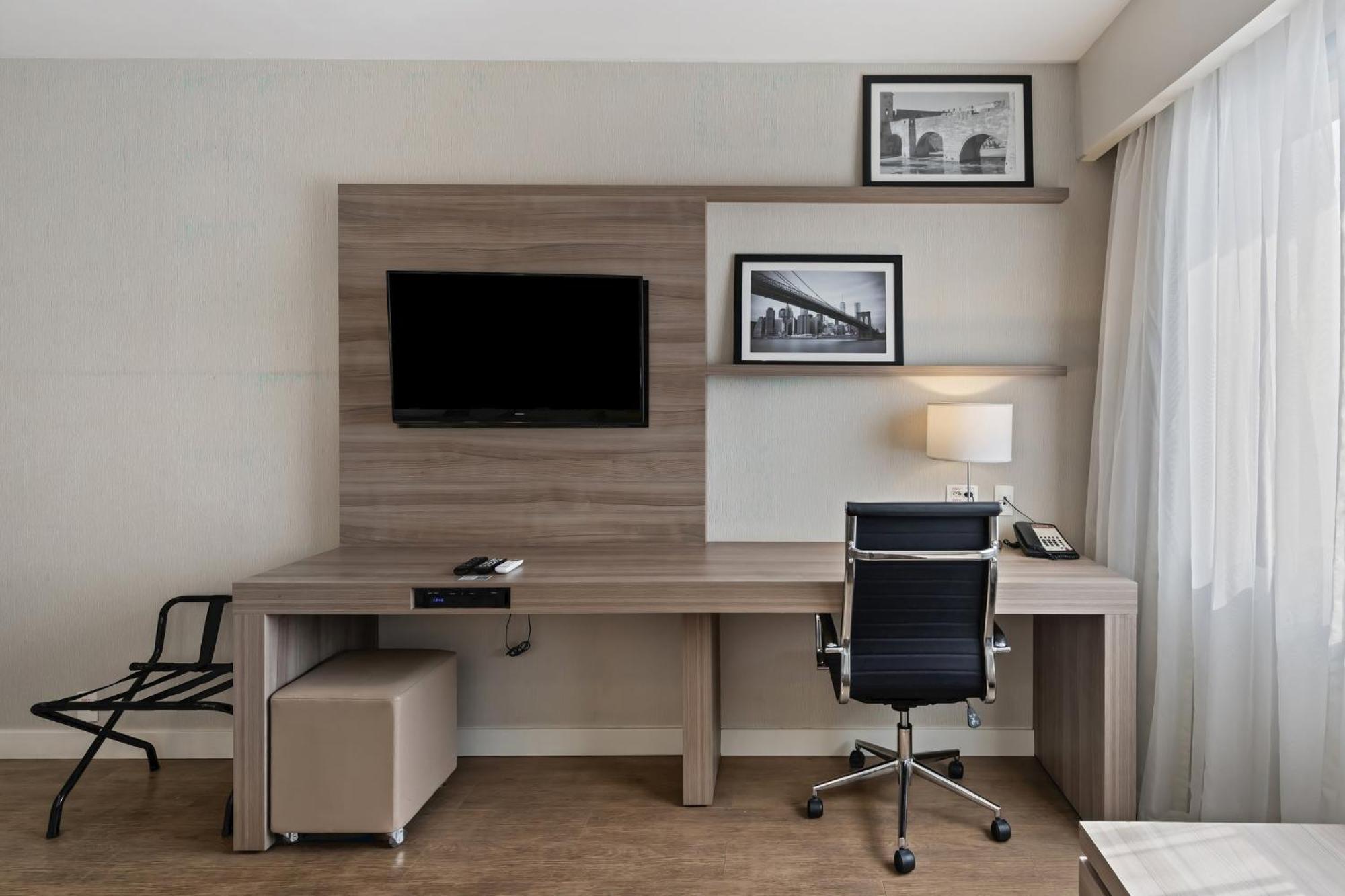 Staybridge By Ihg Hotel 4*
